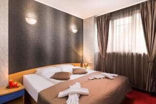 Отель Hotel Central Point София Двухместный номер с 1 кроватью-2