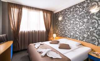 Отель Hotel Central Point София Двухместный номер с 1 кроватью-10