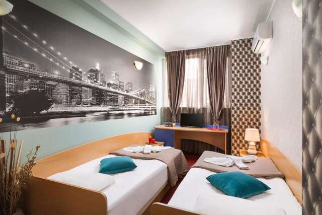 Отель Hotel Central Point София-16