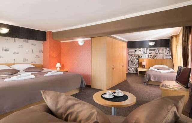 Отель Hotel Central Point София-19