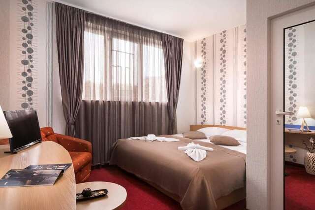 Отель Hotel Central Point София-5